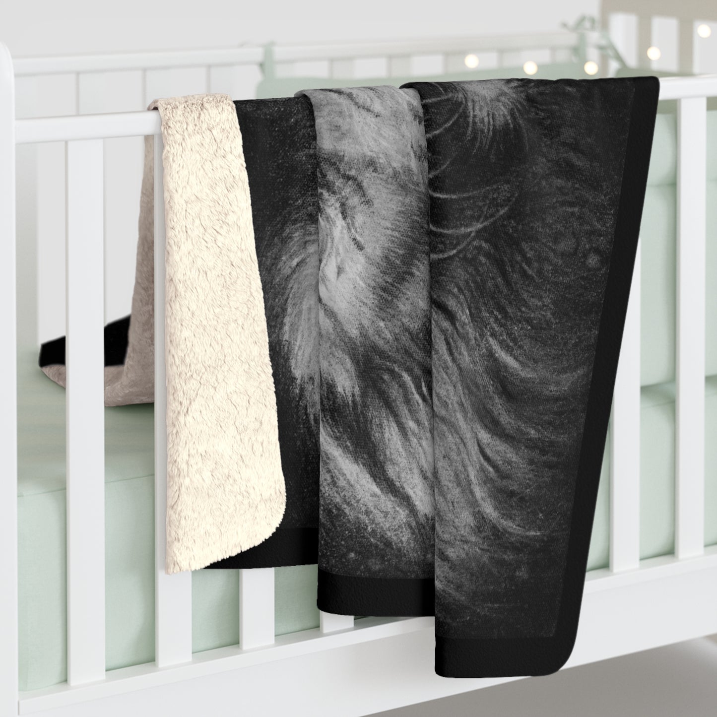 Renown, Lion Sherpa Fleece Blanket