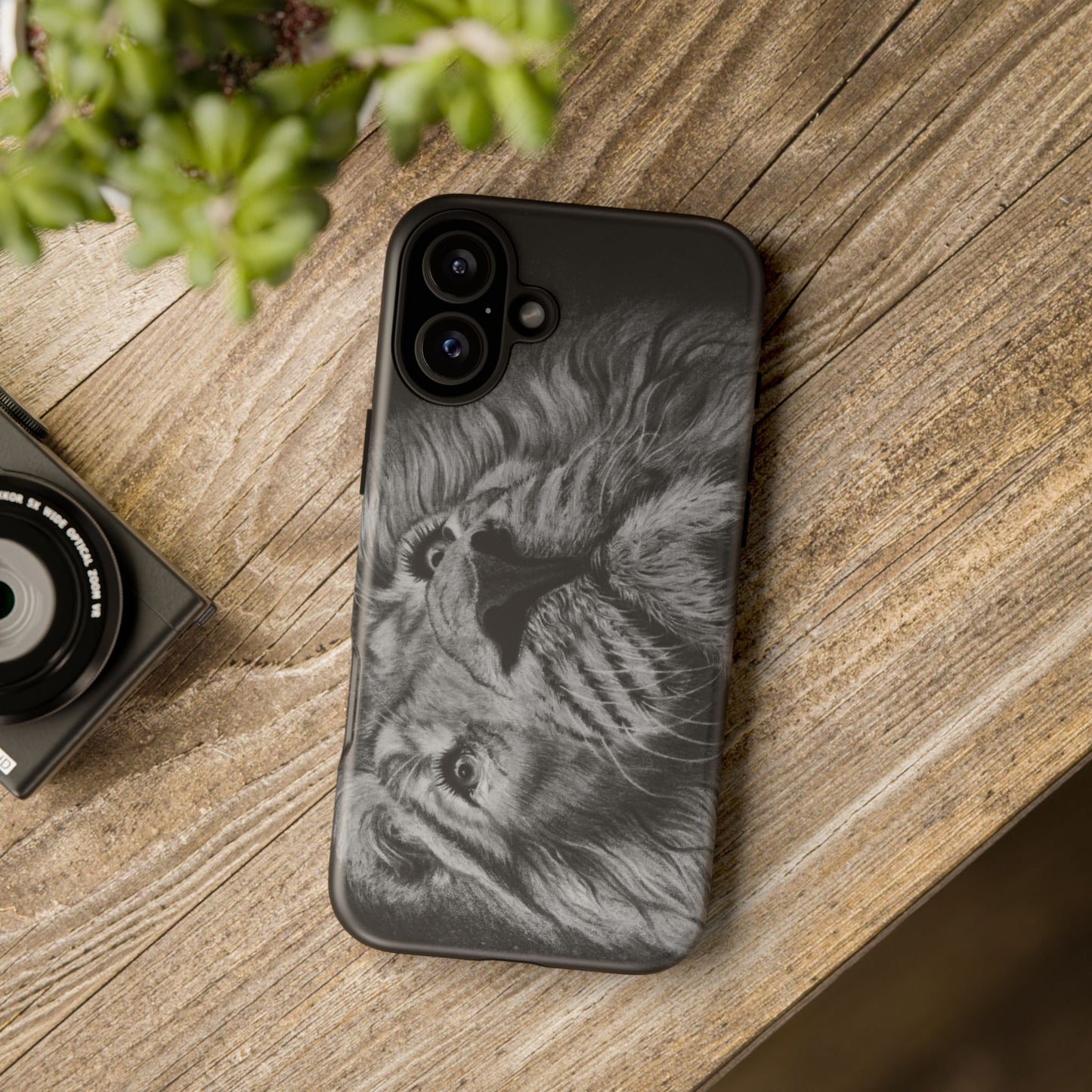 Renown, Lion Phone Case